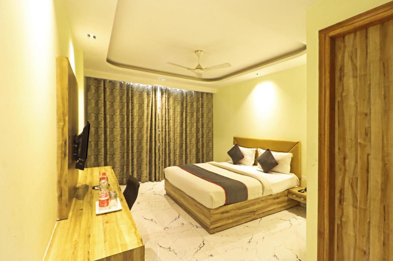 Hotel Good Vibe Near Delhi Igi Airport New Delhi Eksteriør billede