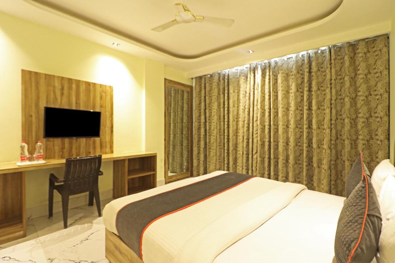 Hotel Good Vibe Near Delhi Igi Airport New Delhi Eksteriør billede
