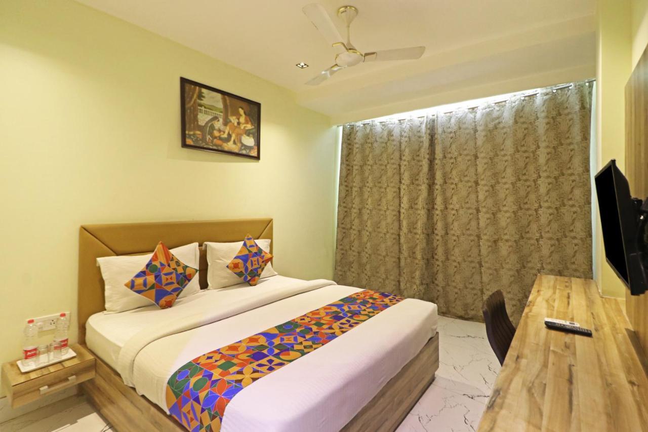 Hotel Good Vibe Near Delhi Igi Airport New Delhi Eksteriør billede
