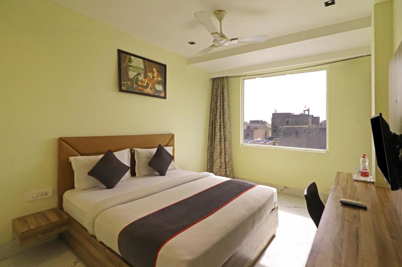 Hotel Good Vibe Near Delhi Igi Airport New Delhi Eksteriør billede
